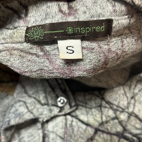 INSPIRED TOP - Picture 5 of 5